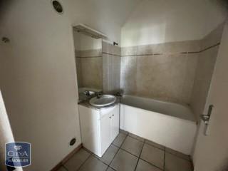  Appartement à louer 3 pièces 78 m²