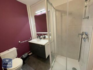  Appartement à louer 2 pièces 43 m²