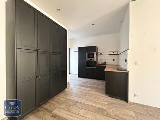  Appartement à louer 3 pièces 60 m²