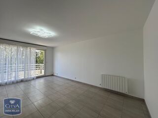 Appartement à louer 3 pièces 63 m²