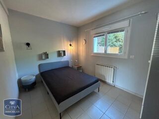  Appartement à louer 2 pièces 37 m²