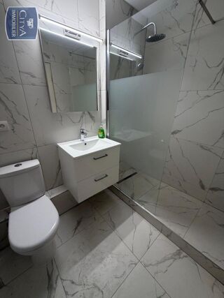  Appartement à louer 2 pièces 48 m²