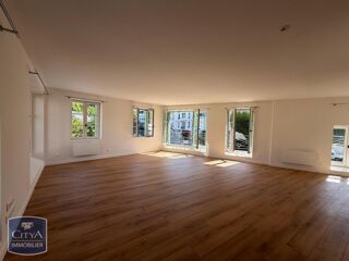  Appartement à louer 4 pièces 89 m²