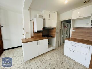  Appartement à louer 2 pièces 38 m²