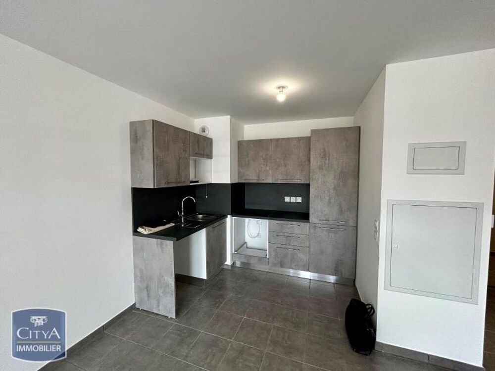 A LOUER - Magnifique appartement T3 à Arles, résidence L....