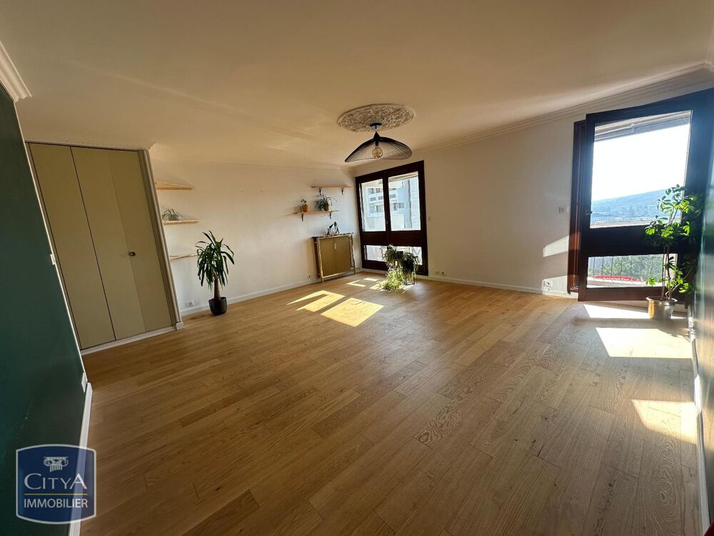 À LOUER : Appartement T3 rénové de 61 m² à Épernay Situé....