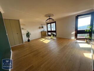  Appartement à louer 2 pièces 61 m²