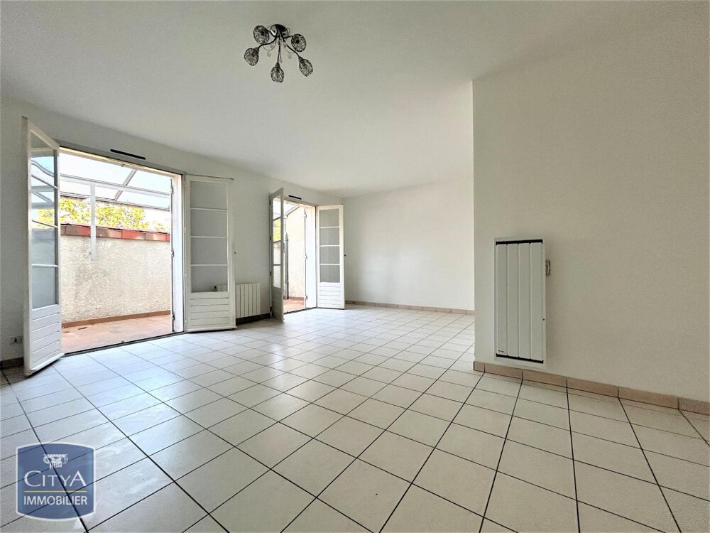location Appartement - 3 pièce(s) - 82 m² La Roche-Chalais (24490)