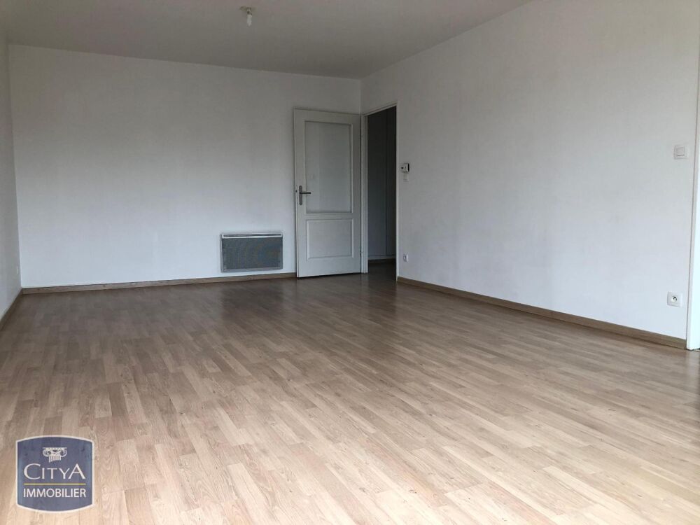 location Appartement - 3 pièce(s) - 71 m² La Bassée (59480)