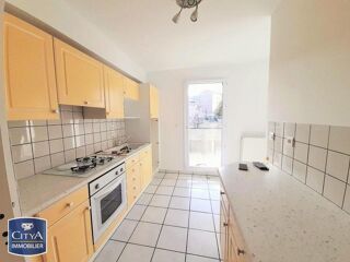  Appartement à louer 3 pièces 69 m²