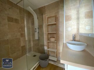  Appartement à louer 1 pièce 32 m²