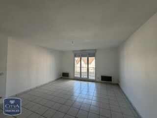  Appartement à louer 2 pièces 49 m²