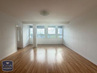 location Appartement - 2 pièce(s) - 47 m² Arras (62000)