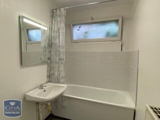  Appartement � louer 1 pi�ce 35 m� Joue les tours