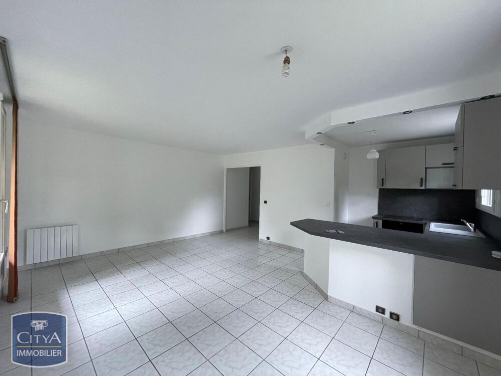 location Appartement - 3 pièce(s) - 64 m² Rambouillet (78120)