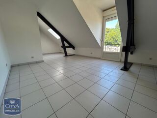  Appartement à louer 2 pièces 33 m²