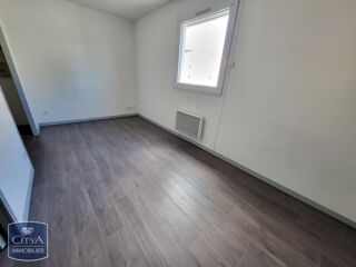 Appartement à louer 1 pièce 19 m²