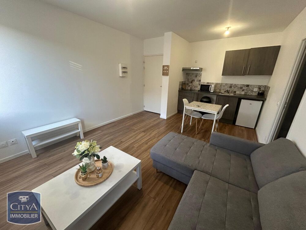 À louer : Appartement T2 meublé situé au centre de Berge....