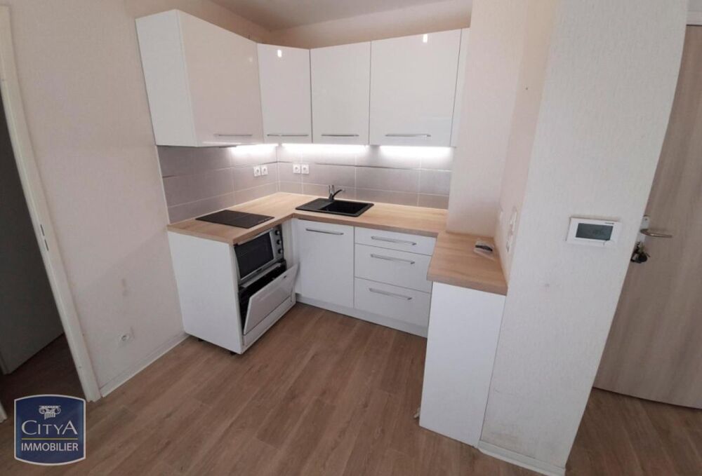 location Appartement - 2 pièce(s) - 42 m² Longvic (21600)