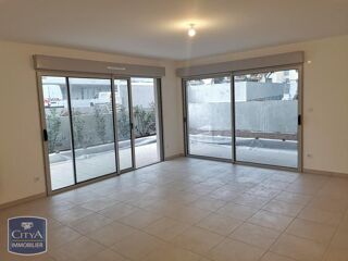 location Appartement - 3 pièce(s) - 73 m² Saint-Raphaël (83700)
