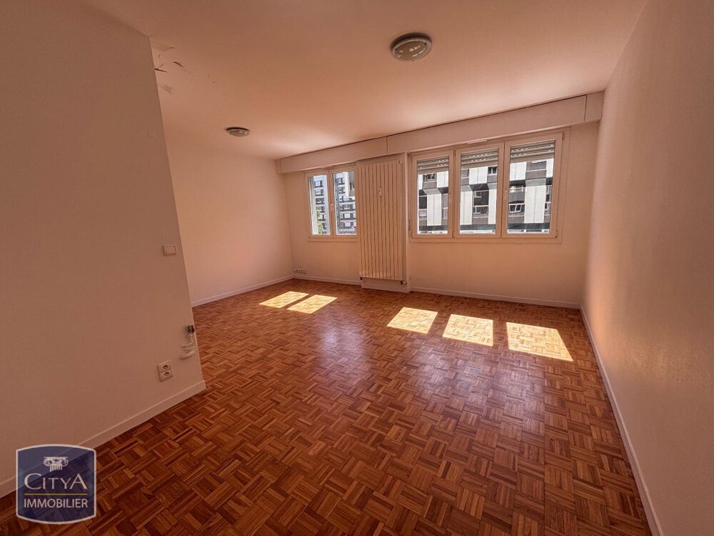 Hyper centre - À LOUER : Appartement T4 situé en plein c....
