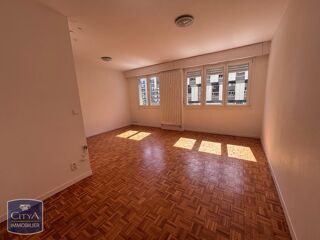  Appartement à louer 4 pièces 68 m²