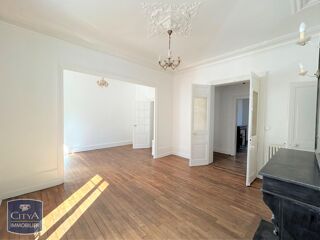  Appartement à louer 4 pièces 101 m²