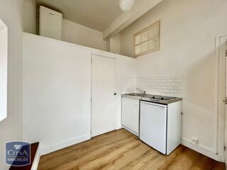  Appartement à louer 1 pièce 24 m²