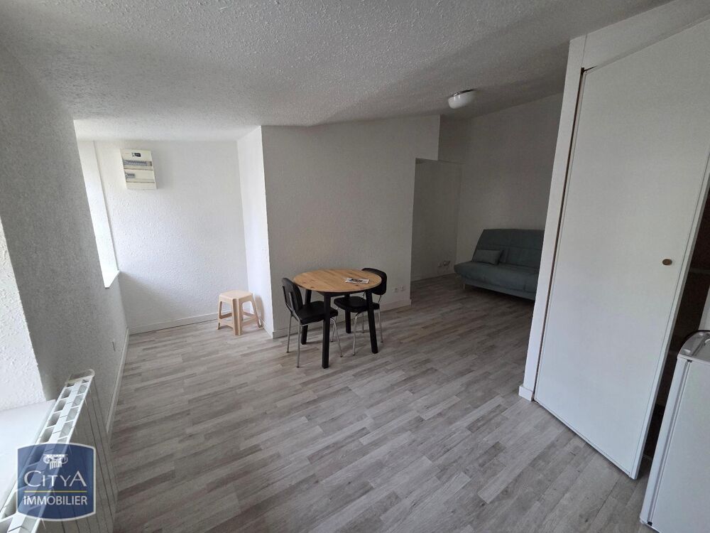 À LOUER : Studio T1 situé Rue Maurice Weiss à Clermont-F....