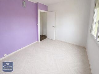  Appartement à louer 3 pièces 53 m²