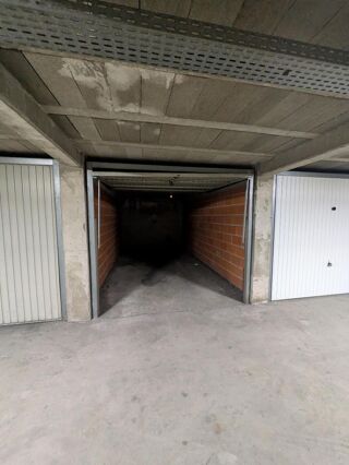  Parking / Garage � louer 15 m�