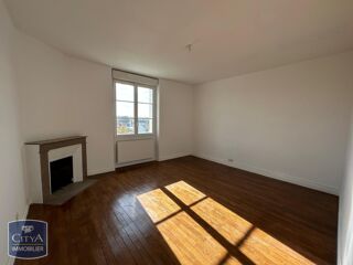  Appartement à louer 3 pièces 73 m²
