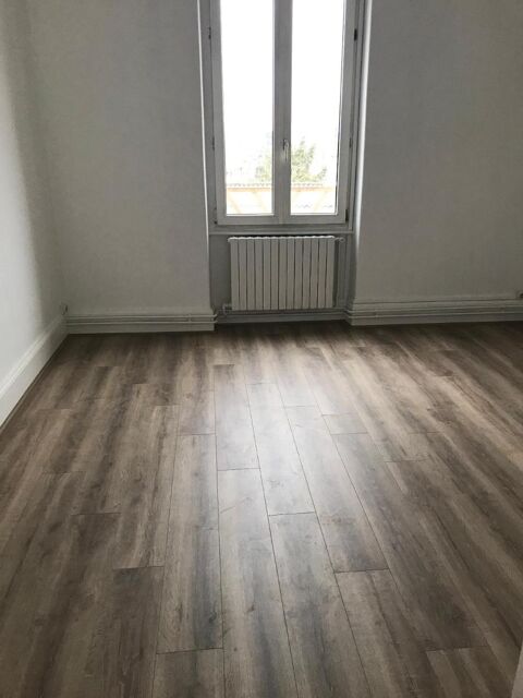  Appartement � louer 4 pi�ces 80 m�