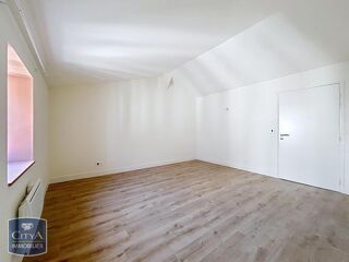  Appartement à louer 1 pièce 26 m²