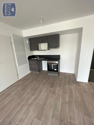 location Appartement - 2 pièce(s) - 46 m² Tours (37100)