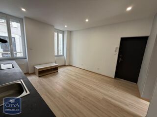  Appartement à louer 3 pièces 44 m²