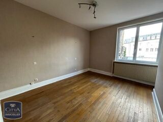  Appartement à louer 3 pièces 69 m²