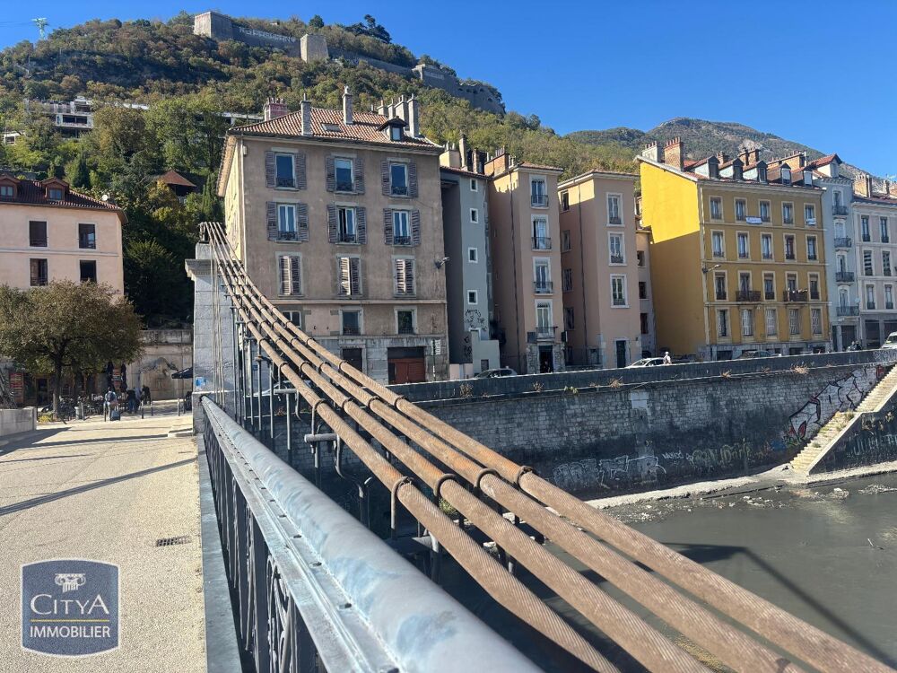  Location / Local Commercial Grenoble (38000)