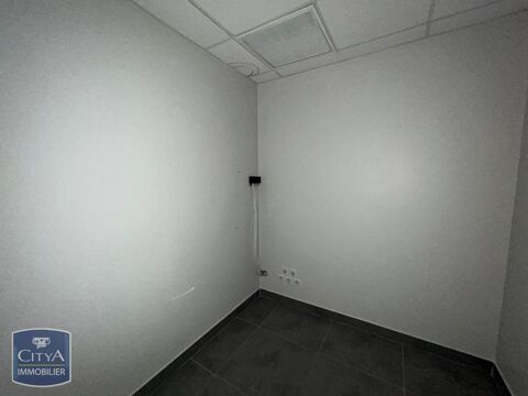   Location / Local Commercial 