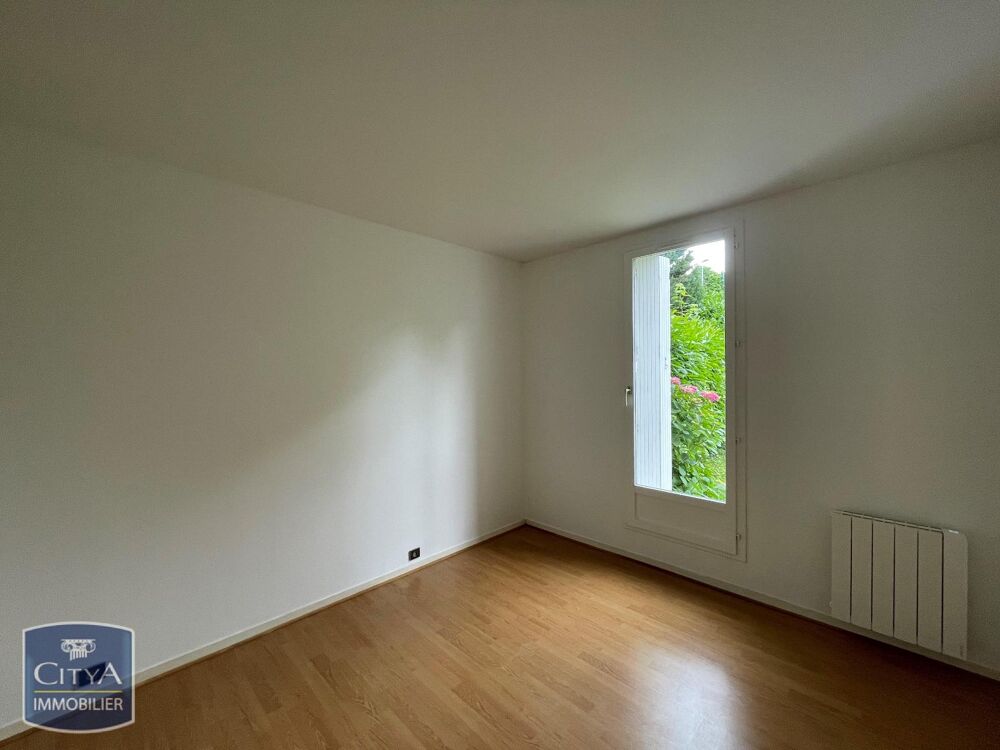location Appartement - 3 pièce(s) - 64 m² Rambouillet (78120)