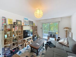  Appartement à louer 2 pièces 43 m²