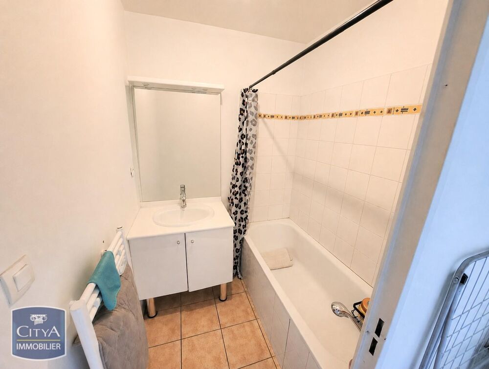 location Appartement - 2 pièce(s) - 56 m² Cambrai (59400)