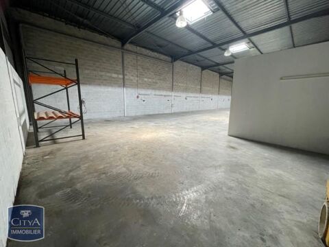   Location / Local Commercial - 452 m² 