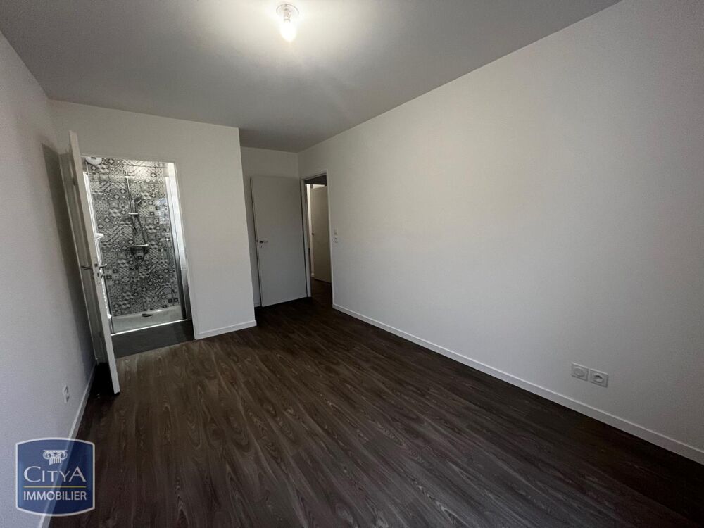 EXCLUSIVITÉ - GRAND APPARTEMENT 4 PIÈCES À louer : venez....
