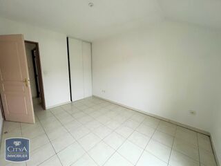  Appartement à louer 3 pièces 57 m²