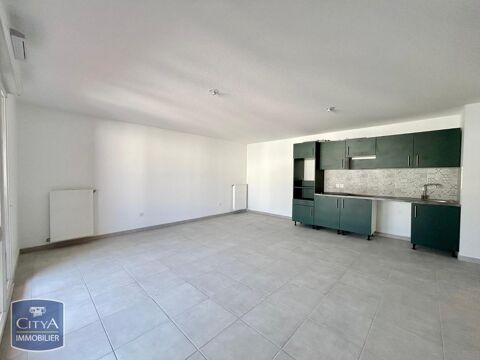   Location Appartement Appartement - 3 pièce(s) - 73 m²