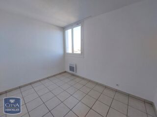  Appartement à louer 2 pièces 33 m²