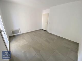 Appartement à louer 2 pièces 48 m²