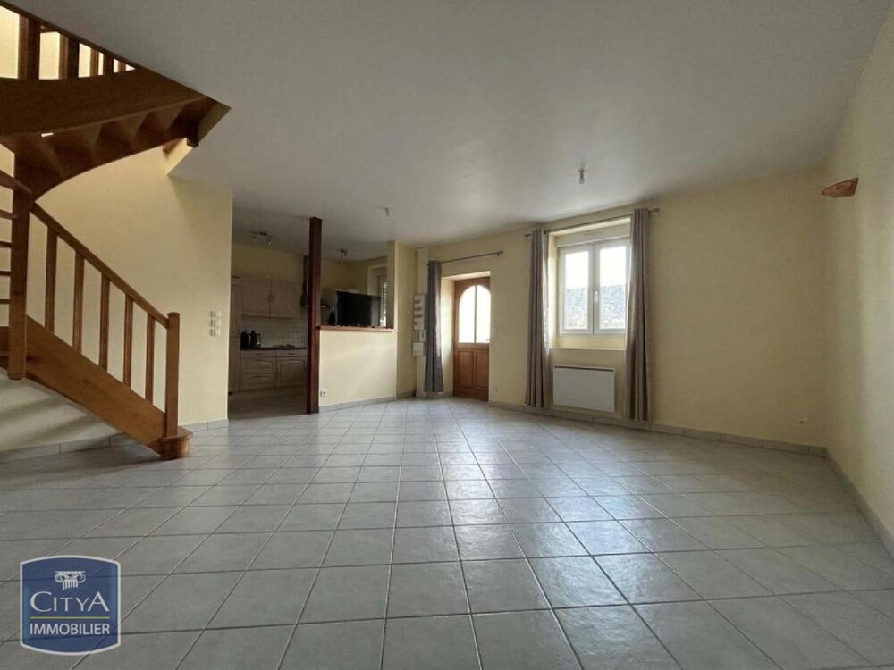 location Maison - 4 pièce(s) - 75 m² Saint-Germain-du-Corbéis (61000)