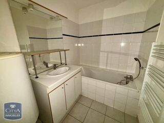  Appartement à louer 1 pièce 35 m²